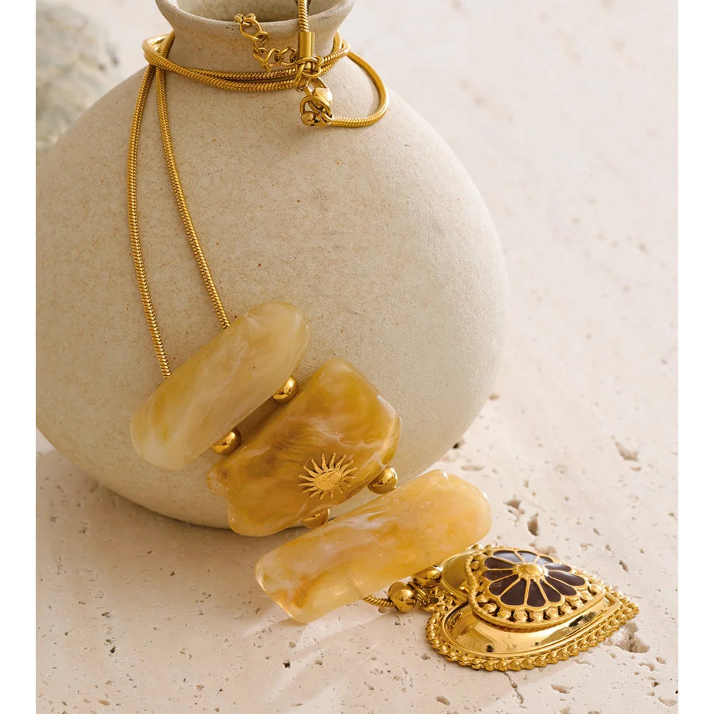 Limara Heart Pendant Necklace