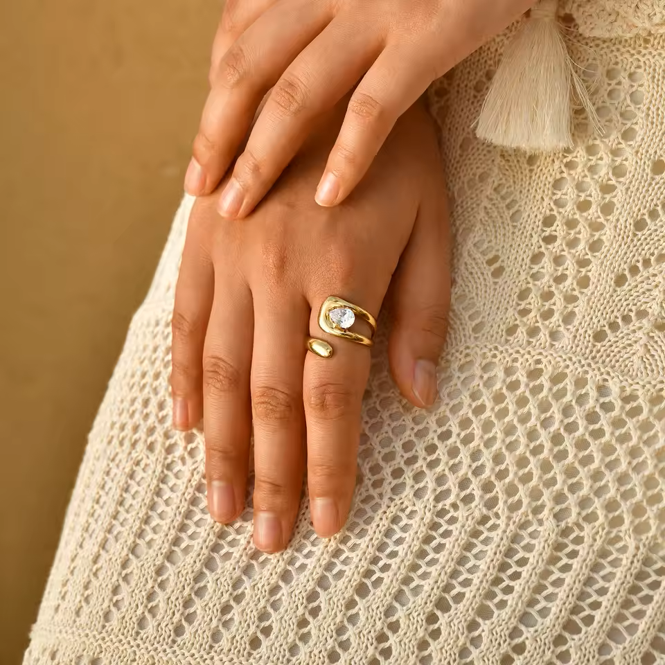 The Freeform Solitaire Ring Collection