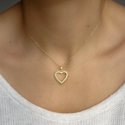 Lineheart Necklace