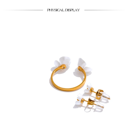 The Sea Blossom Ring