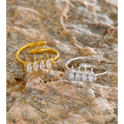 Beroia Cubic Zirconia Ring