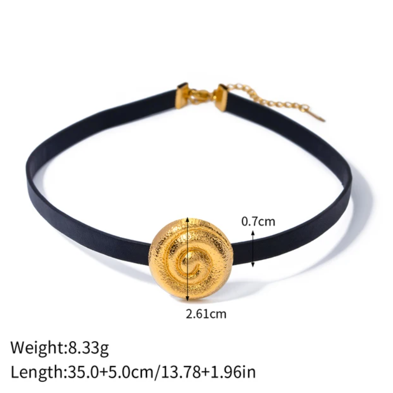 Rochelle Choker