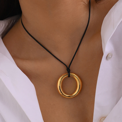 Maris Necklace