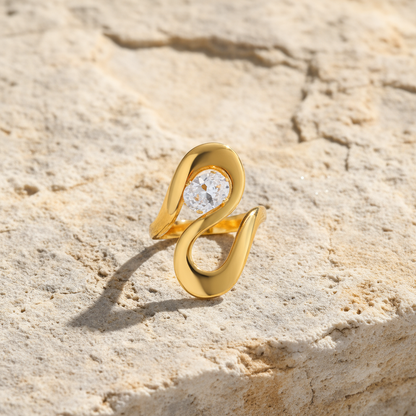 The Freeform Solitaire Ring Collection