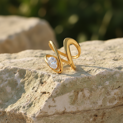 The Freeform Solitaire Ring Collection